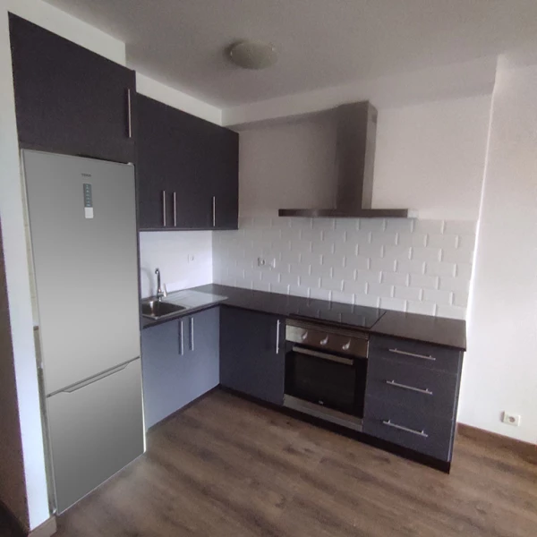 Cocina en gris antracita