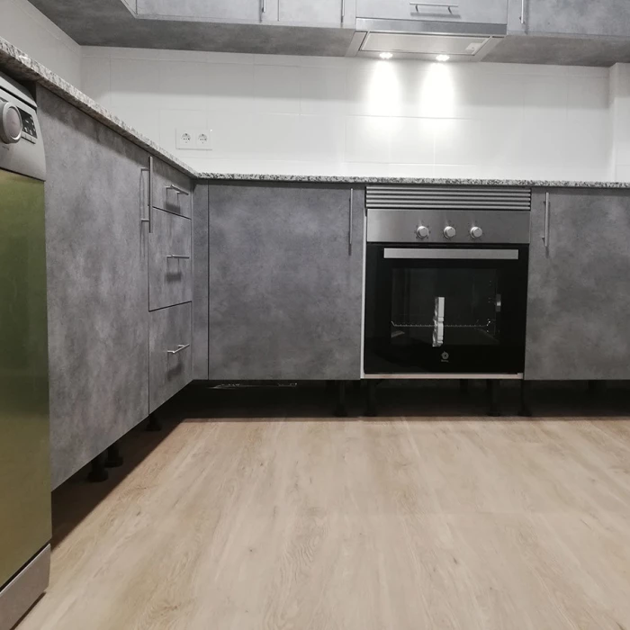 Cocina con acabado imitación hormigón