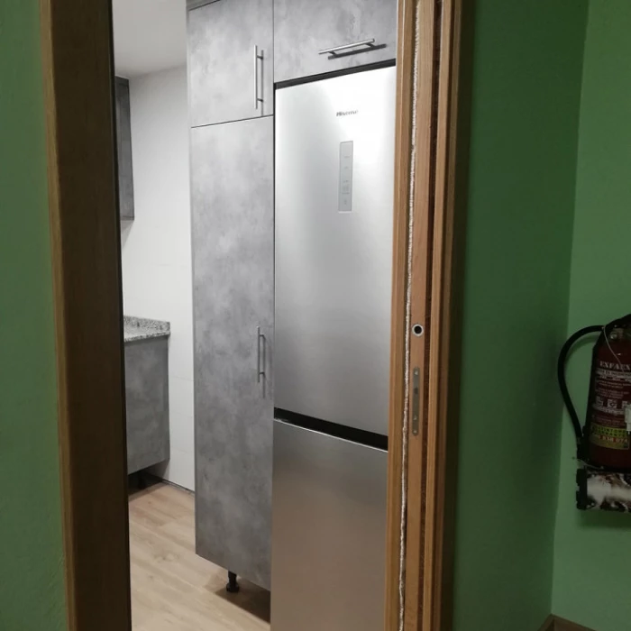 Cocina con acabado imitación hormigón