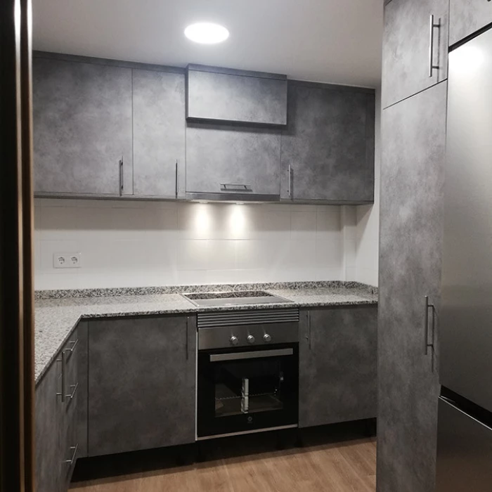 Cocina con acabado imitación hormigón